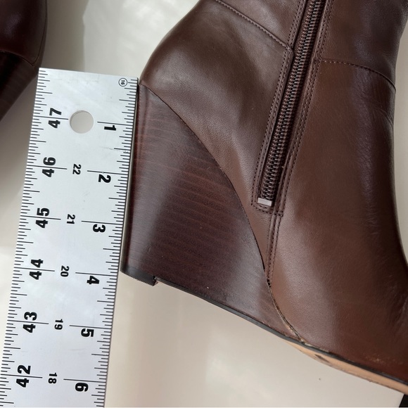 Nine West Sz 7 Varin Wide Calf Brown Leather Wood Wedge Knee High Boots - Picture 2 of 15